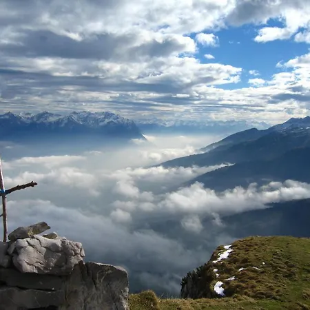 & Z'morgae Schoenenboden Nocleg ze śniadaniem
