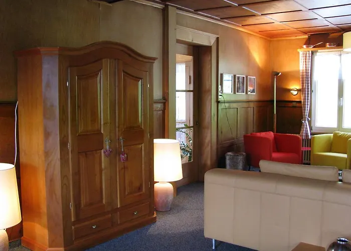 Zimmer & Z'Morgae Schoenenboden *