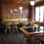 Gasthaus Schoenenboden Bed & Breakfast Gams